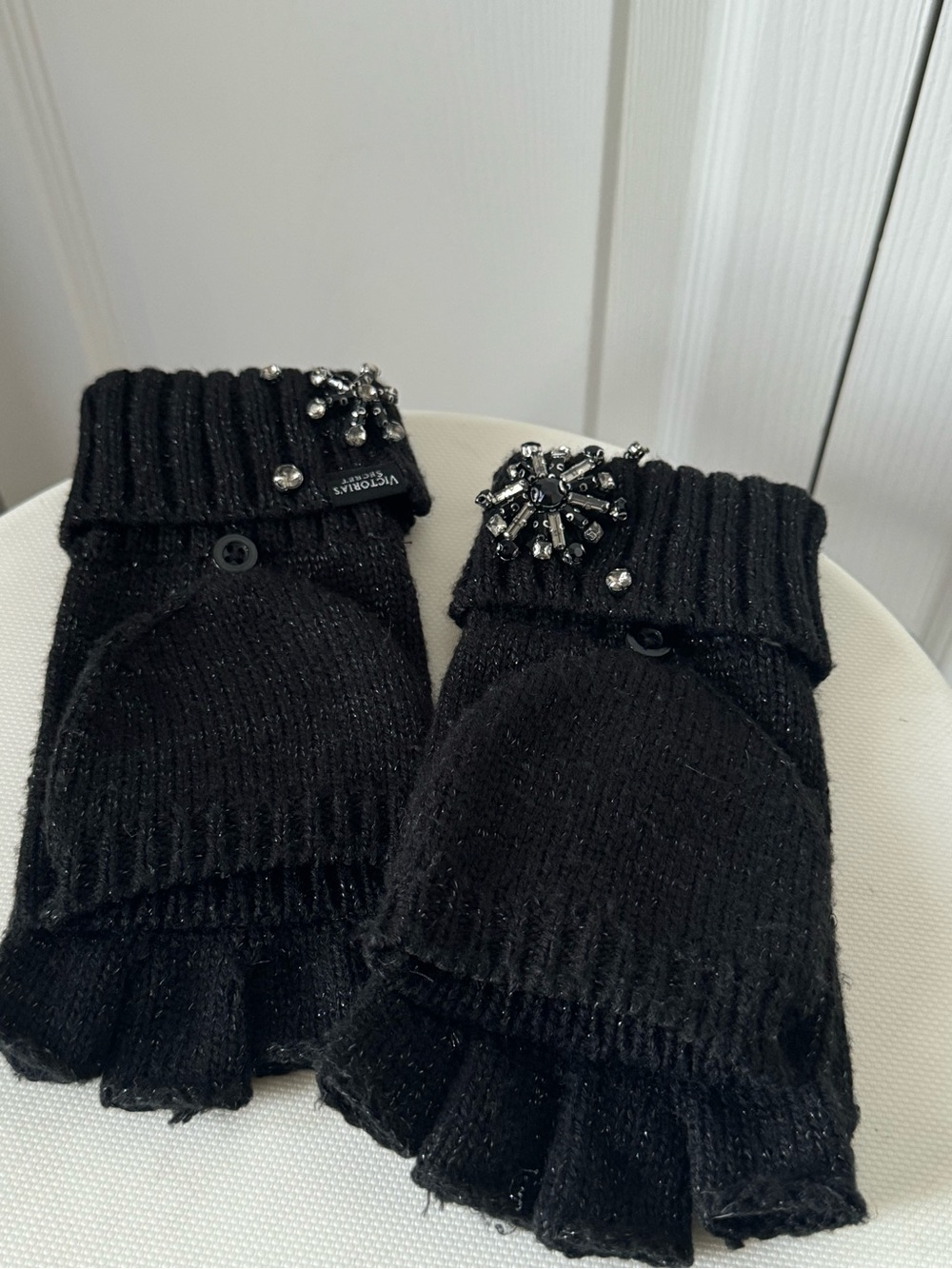 Victorias secret fingerless gloves